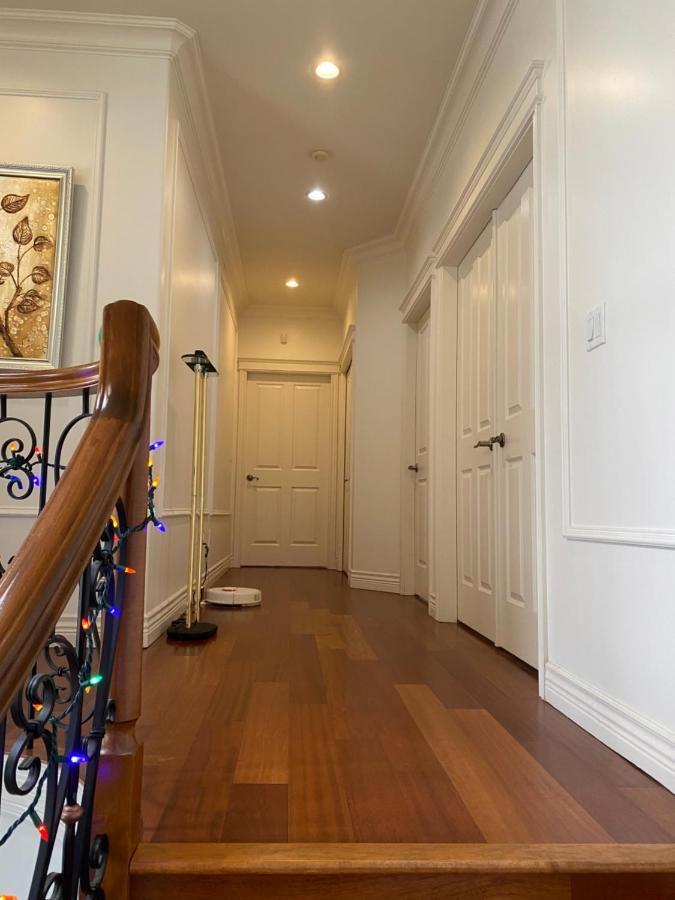 Lucky Room, A Comfortable Bedroom With Private Bathroom Close To Yvr Richmond Esterno foto
